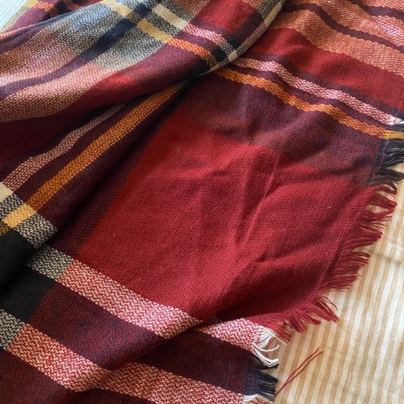 NWOT Jackson Rowe Blanket Scarf - Picture 2 of 3